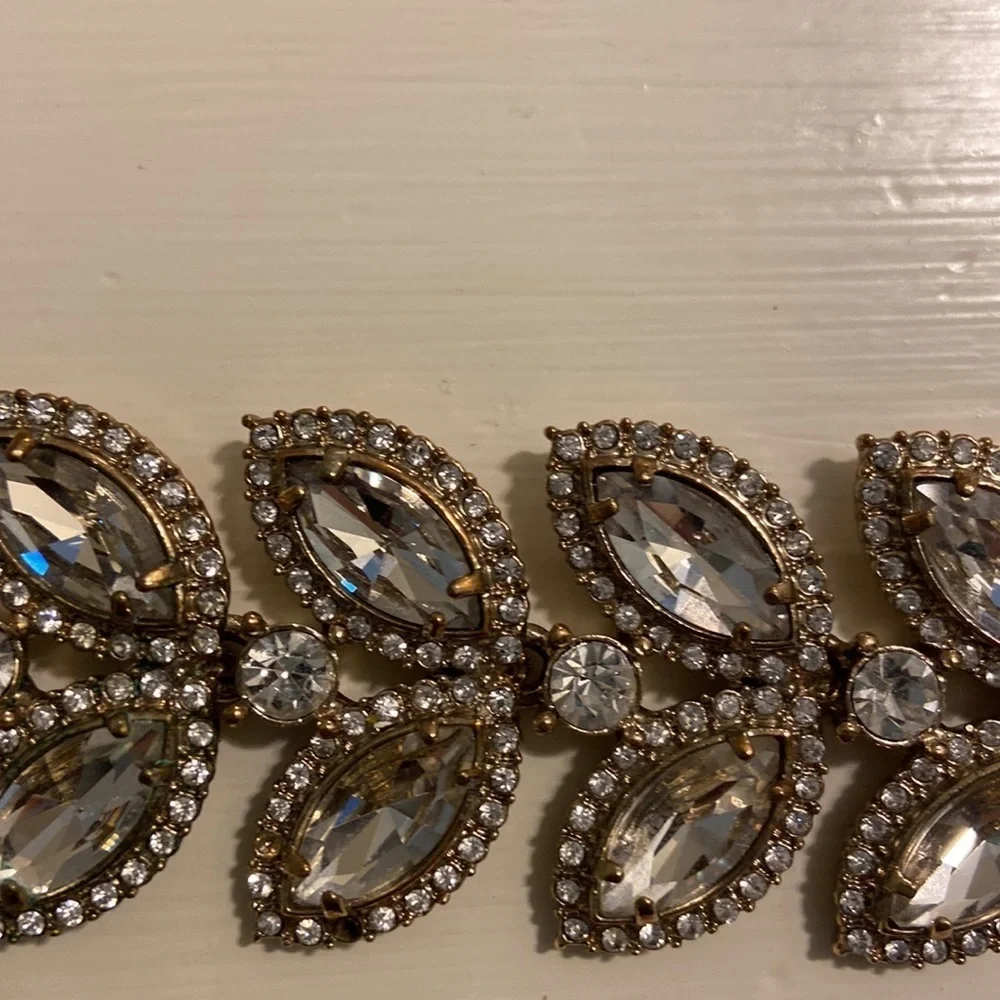 Beautiful Rhinestone Bracelet in Like New Condition - Picture 2 of 3